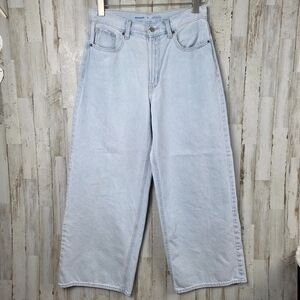 Old Navy Extra High Rise Baggy Wide Leg Light Wash Jeans Size 12